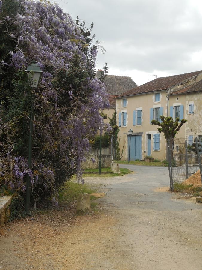 Hôtel de l'abbaye Saint-Savin (Vienne) Exterior foto